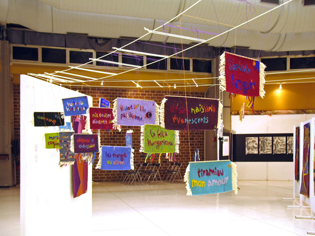 Ensemble de petites tapisseries Formats cartes postales